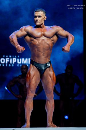 CLASSIC PHYSIQUE 178